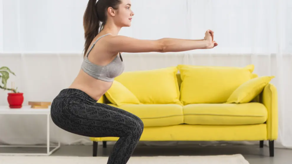 Las sentadillas pueden ser un ejercicio perfecto para activar toda la musculatura.