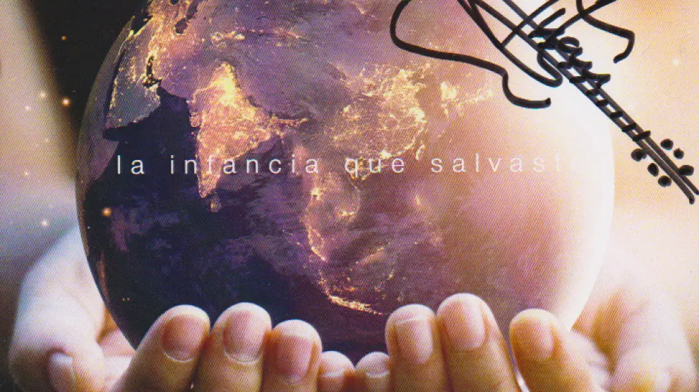 El disco La infancia que salvaste, firmado de puño y letra por Juan Valdivia.