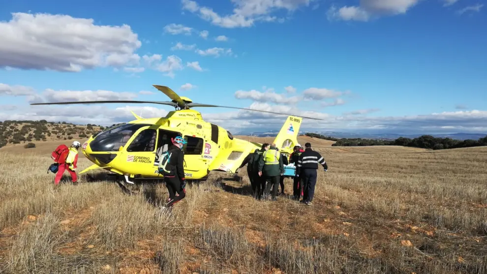 El herido ha sido evacuado en el helicóptero del 112 al hospital Obispo Polanco.