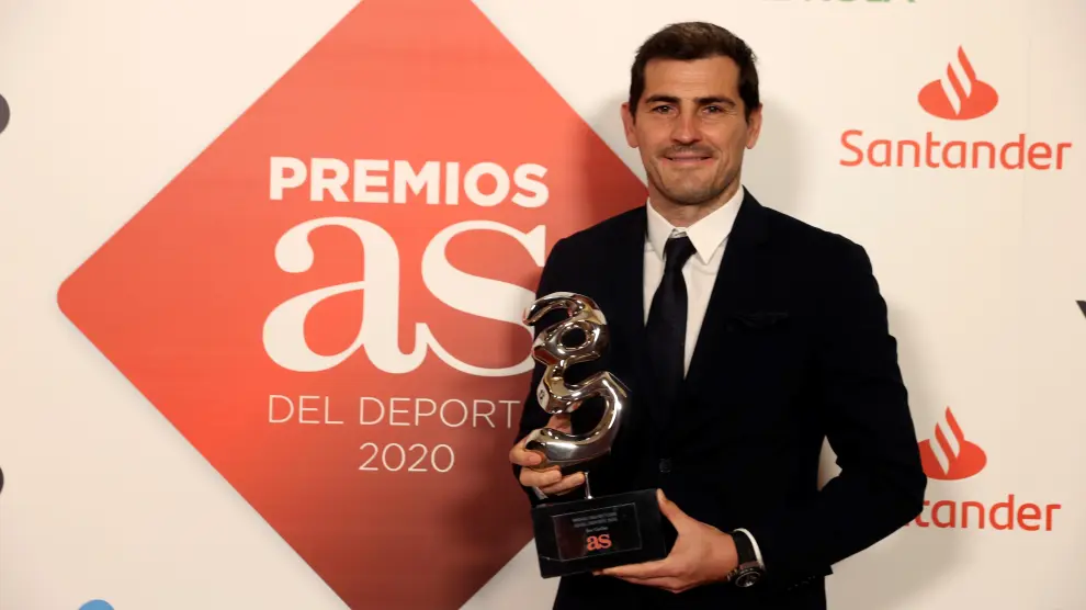 Iker Casillas, tras recibir el Premio AS Trayectoria del deporte.
