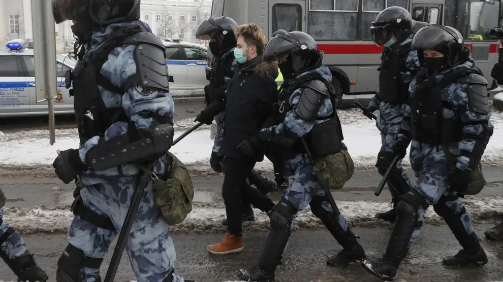 Detenciones masivas en Rusia en las manifestaciones de apoyo a Navalni