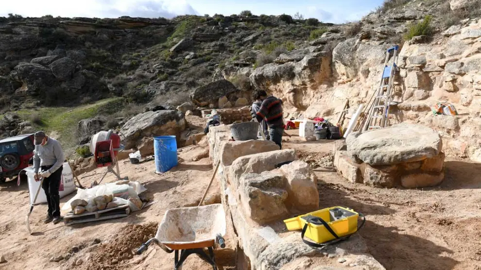 Excavación del yacimiento romano de El Palao de Alcañiz.
