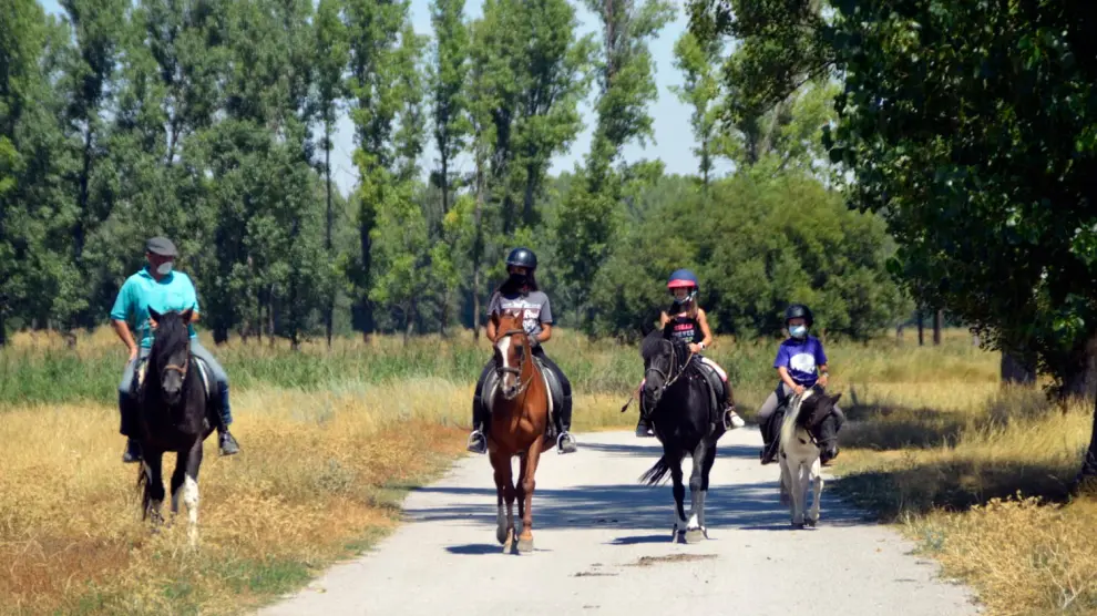Las clases y paseos a caballo son actualmente la actividad más demandada.