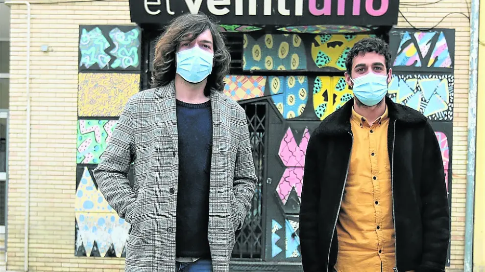 Jorge Pérez, de El Verbo Odiado, y Luis Costa, de El Veintiuno