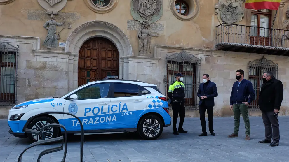 Nuevo coche de la policía local de Tarazona.