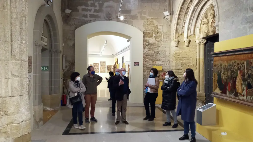 Visita de los técnicos de patrimonio a la catedral de Huesca el 29 de marzo.