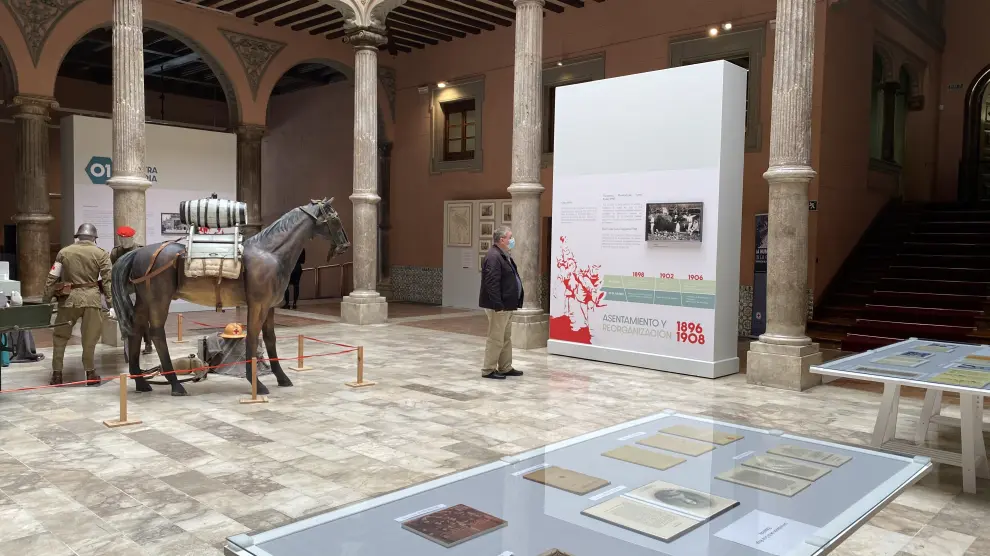 Exposición de Cruz Roja en el Palacio de Sástago.