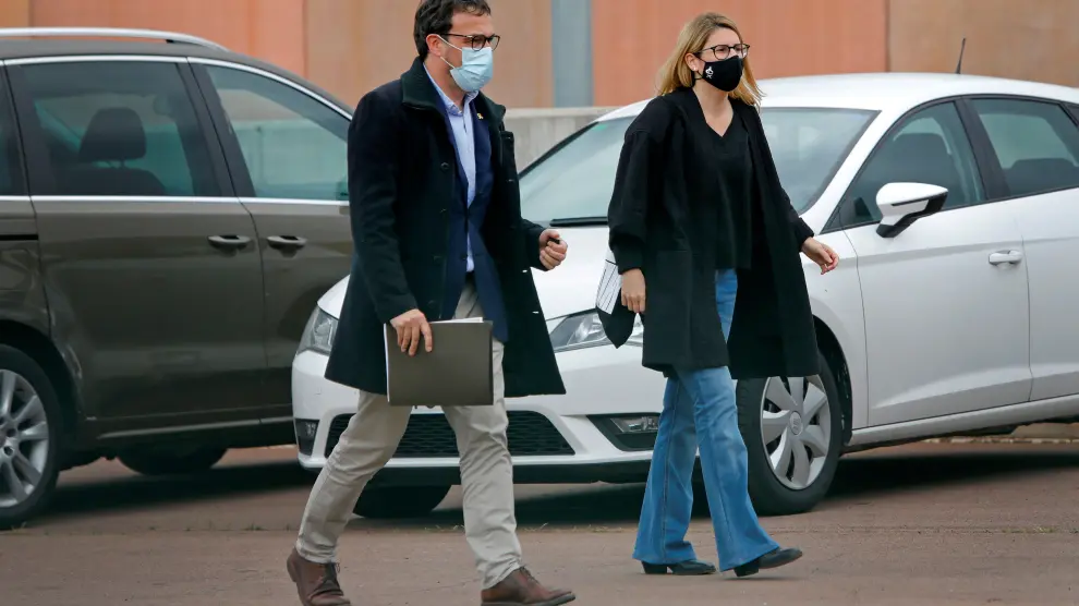 Josep Rius y Elsa Artadi de JxCat, a su llegada a la cárcel de Lledoners el pasado martes.