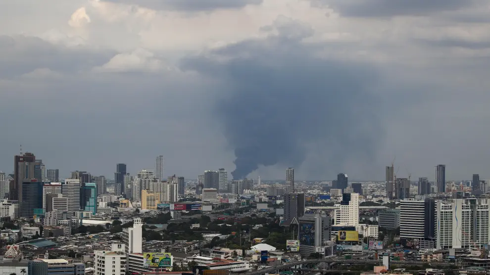 Explosion at chemical factory in Samut Prakan, Thailand.