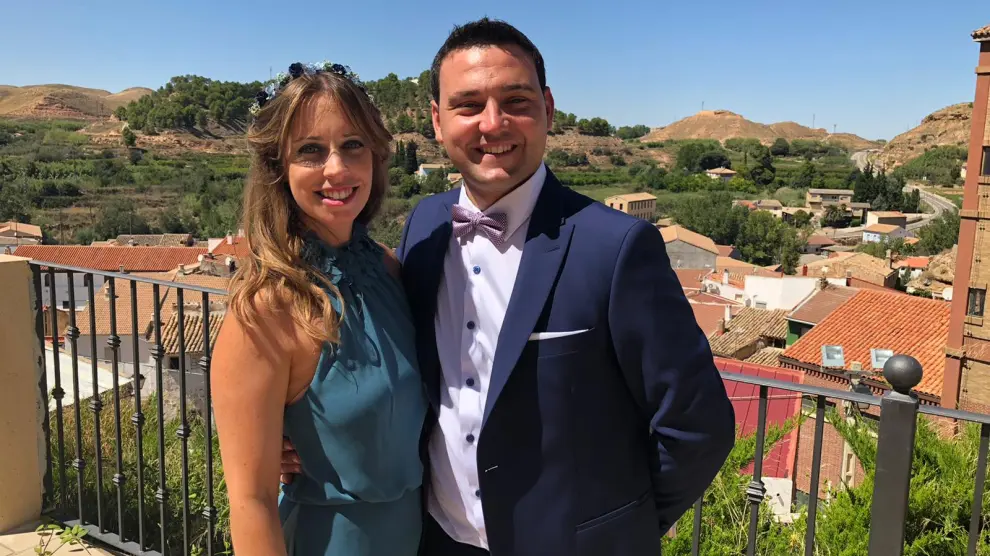 María Beltrán y Daniel Sevil, una pareja de novios que se casa en 2021.