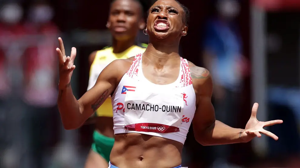 Camacho-Quinn, reina de los 200 vallas.