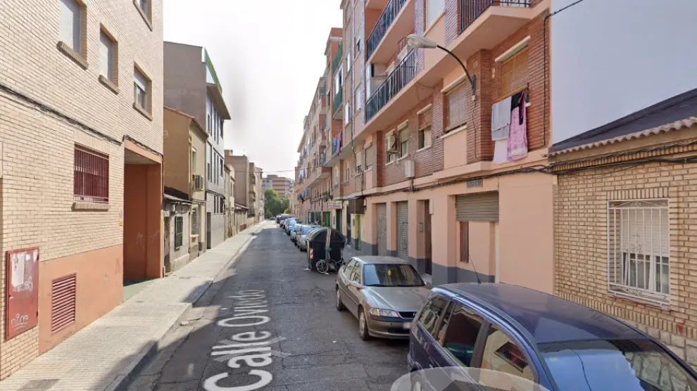 El incendio de las tres motos ha tenido lugar en la calle de Oviedo en Zaragoza.