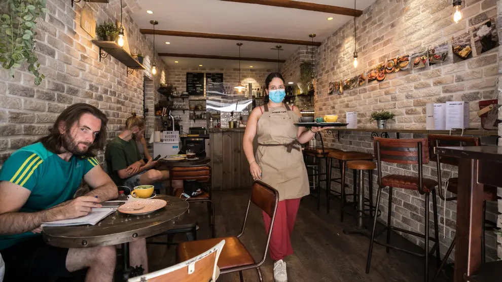 Calle Cádiz: una nueva zona de bares que se abre paso en Zaragoza, Cafetería Mondo