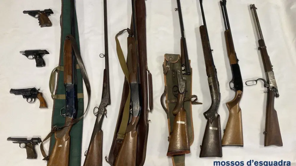 Armas encontradas en casa del hombre de 81 años que había amenazado a Pere Aragonès.