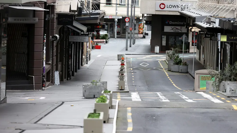 Una de las calles más bulliciosas de Auckland, vacía este jueves.