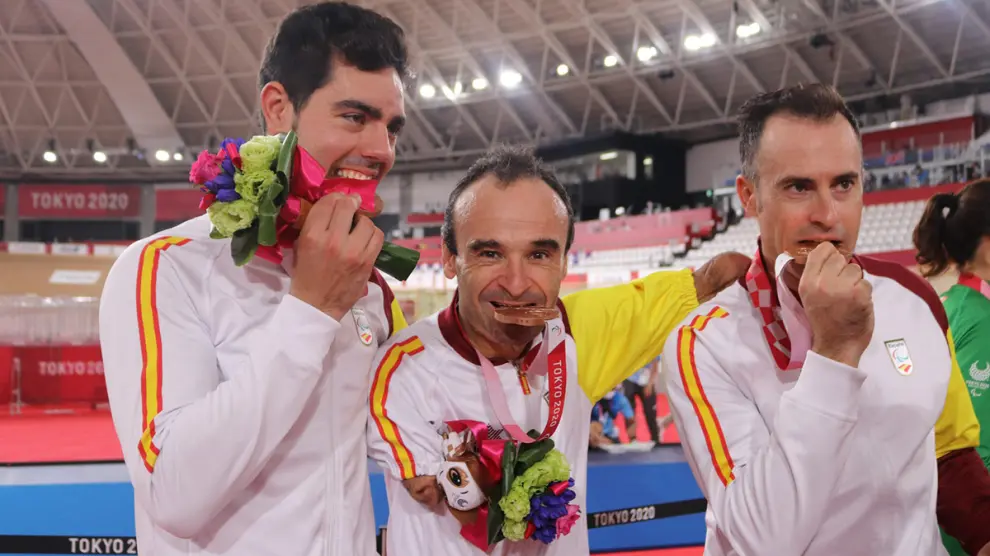 El trío formado por Ricardo Ten, Pablo Jaramillo y Alfonso Cabello, bronce en la velocidad por equipos (ciclismo)
