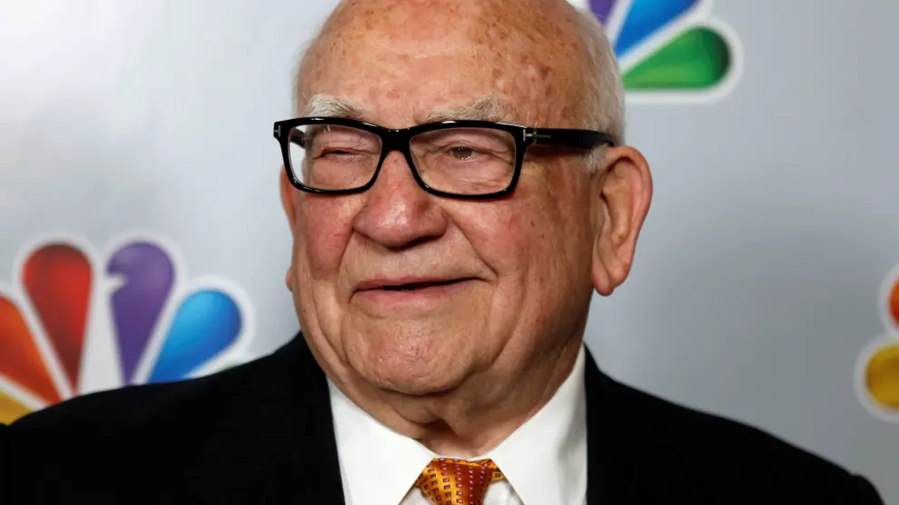 FILE PHOTO: Ed Asner arrives for the taping of "Betty White's 90th Birthday: A Tribute to America's Golden Girl" in Los Angeles