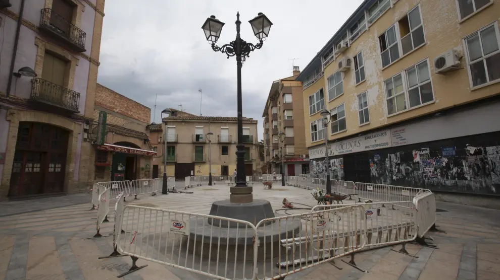 Los hechos ocurrieron la madrugada del sábado al domingo en la plaza de Nuestra Señora de Salas, en el Tubo de Huesca.