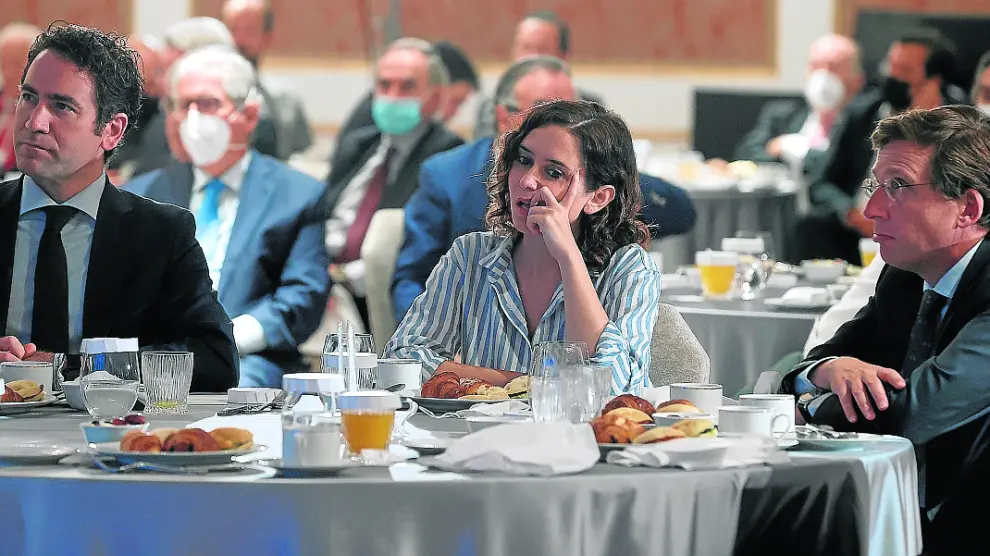 Egea, Ayuso y Almeida cuando Casado lanzó la candidatura del alcalde a presidir el PP de Madrid
