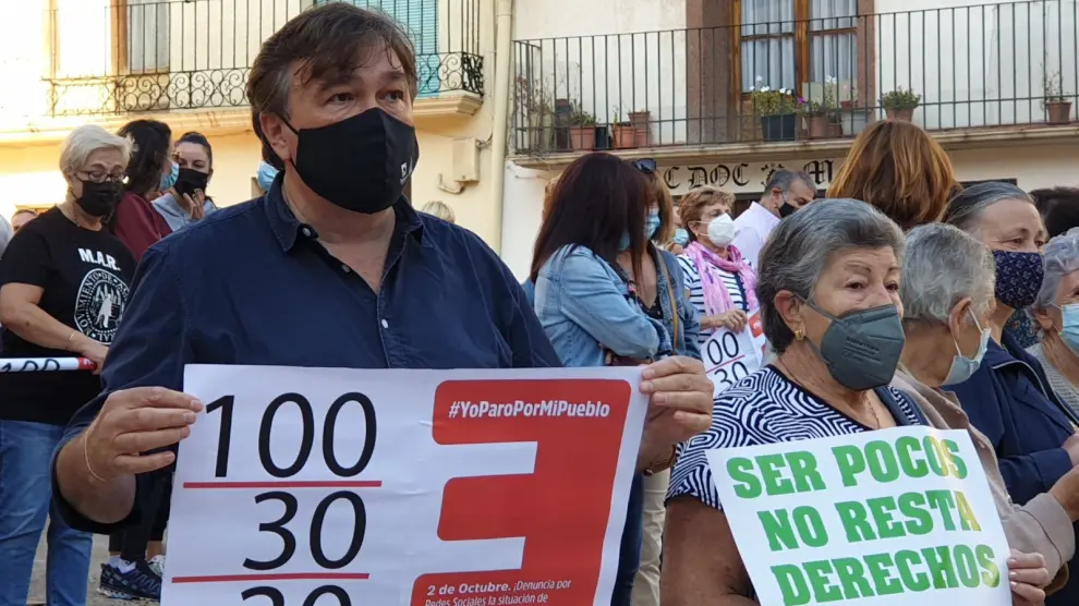 Tomás Guitarte, diputado por Teruel Existe, en la protesta sanitaria realizada este sábado en Montalbán.