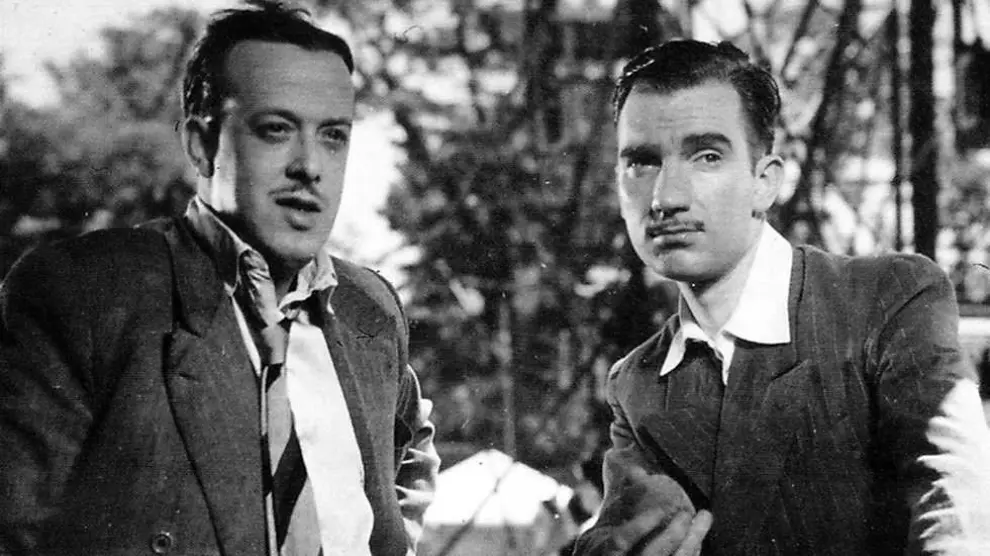 Fotograma de a película 'Esa pareja feliz' (1953), dirigida por Luis García Berlanga y Juan Antonio Bardem.
