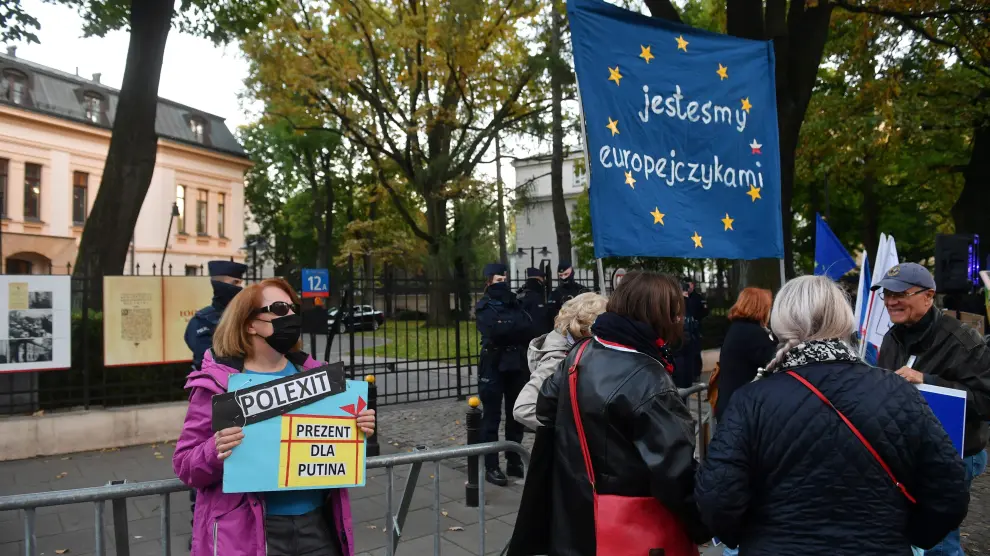 Protesta delante del Tribunal Constitucional de Polonia