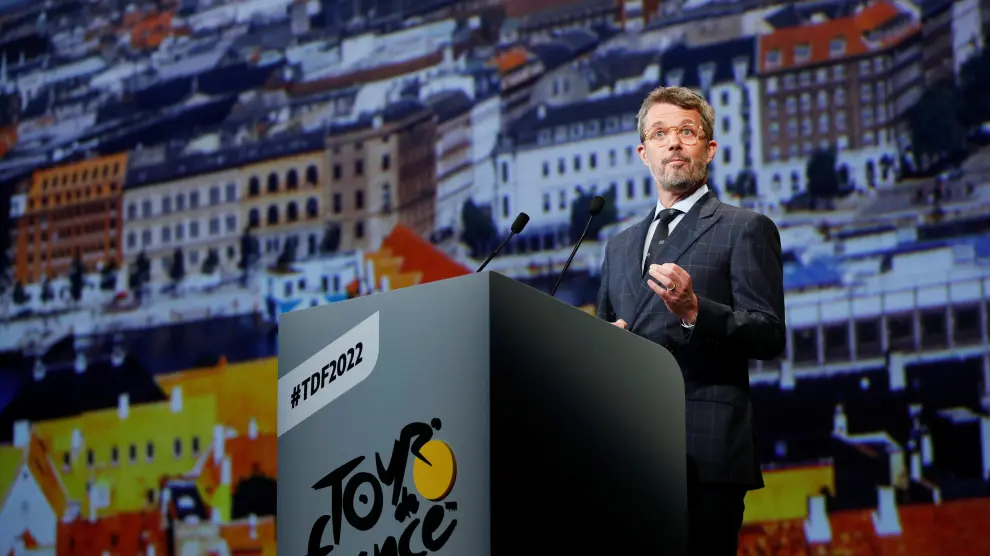 Federico de Dinamarca en la presentación del Tour de Francia 2022 en el Palacio de Congresos de París.