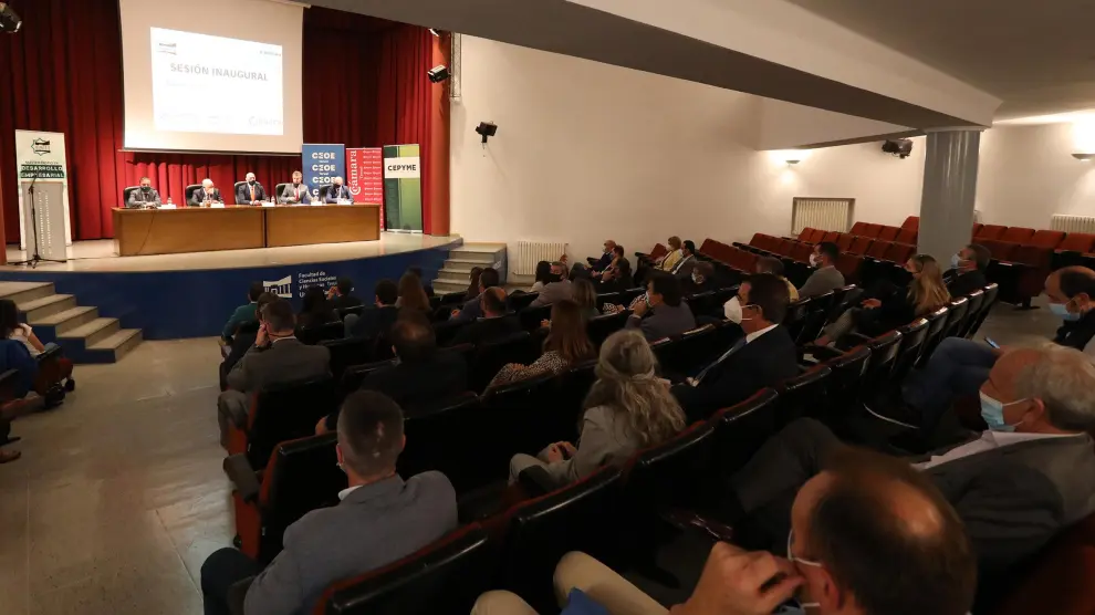 Manuel Pizarro, inaugura el Master de desarrollo empresarial en la Universidad de Teruel.15/10/21. Foto: Javier Escriche[[[FOTOGRAFOS]]]