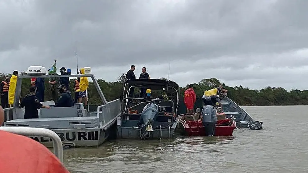 Naufragio de un barco-hotel en el Pantanal brasileño deja 6 muertos