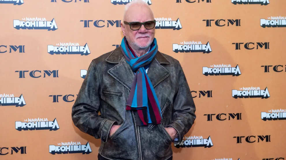 El actor y protagonista de 'La naranja mecánica', Malcolm McDowell, posa en la presentación del documental 'La naranja prohibida' en Madrid.