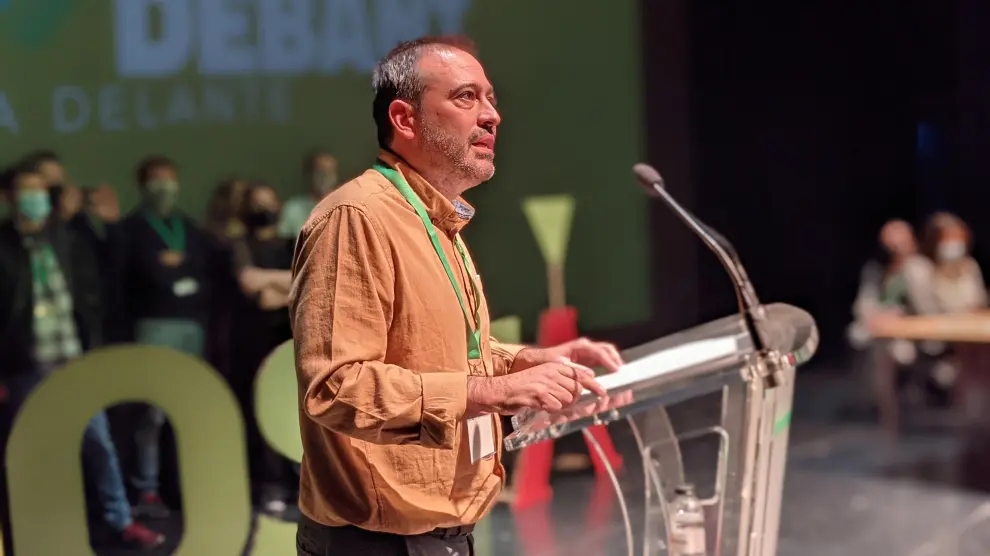 David Lazaro durante su discurso en el IV Congreso de OSTA, ayer en Zaragoza.
