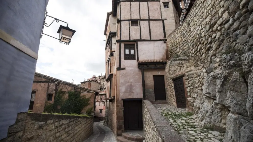 Las calles empedradas de Albarracín son un regalo para la vista.