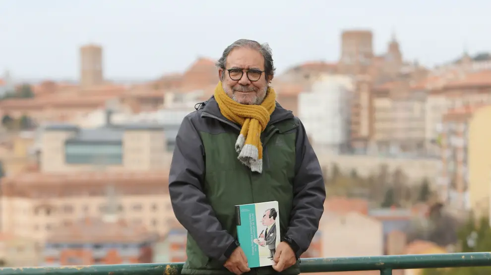 El autor del libro sobre la historia del esperanto en Teruel, Serafín Aldecoa.