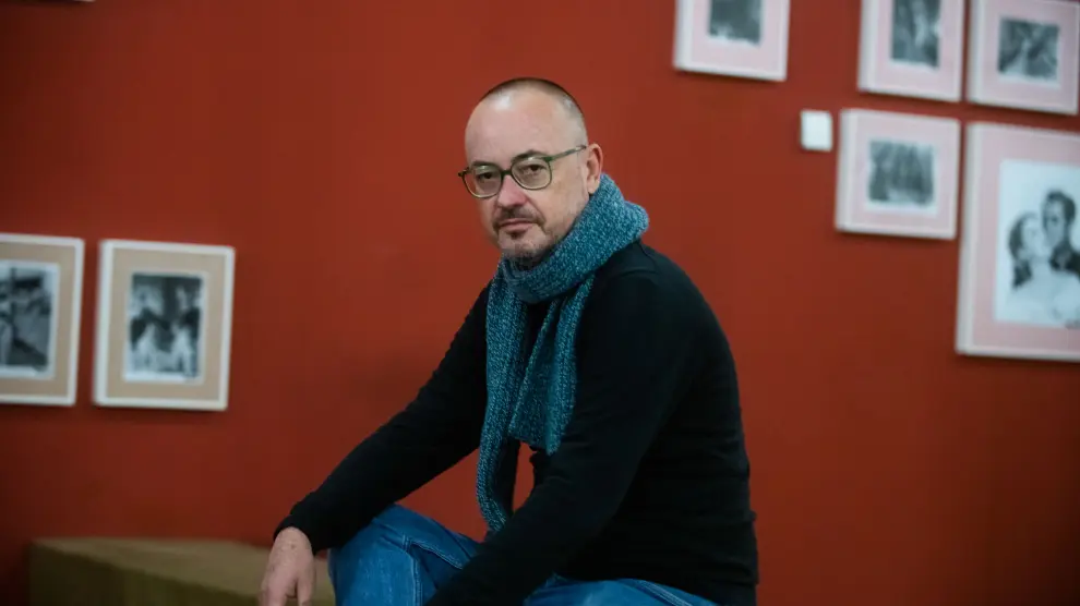 Manuel Martín Cuenca, director de cine, este miércoles en los Cines Aragonia, en Zaragoza.