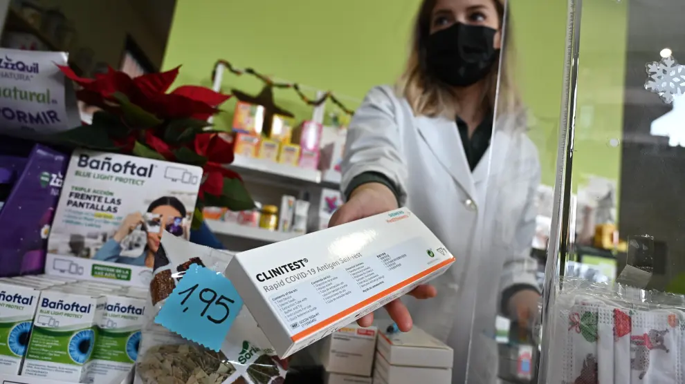 Agotados los test de antígenos en las farmacias de Madrid