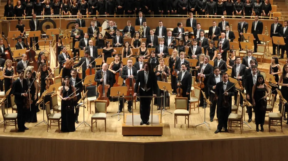 La Orquesta Santa Cecilia formaba parte del espectáculo.