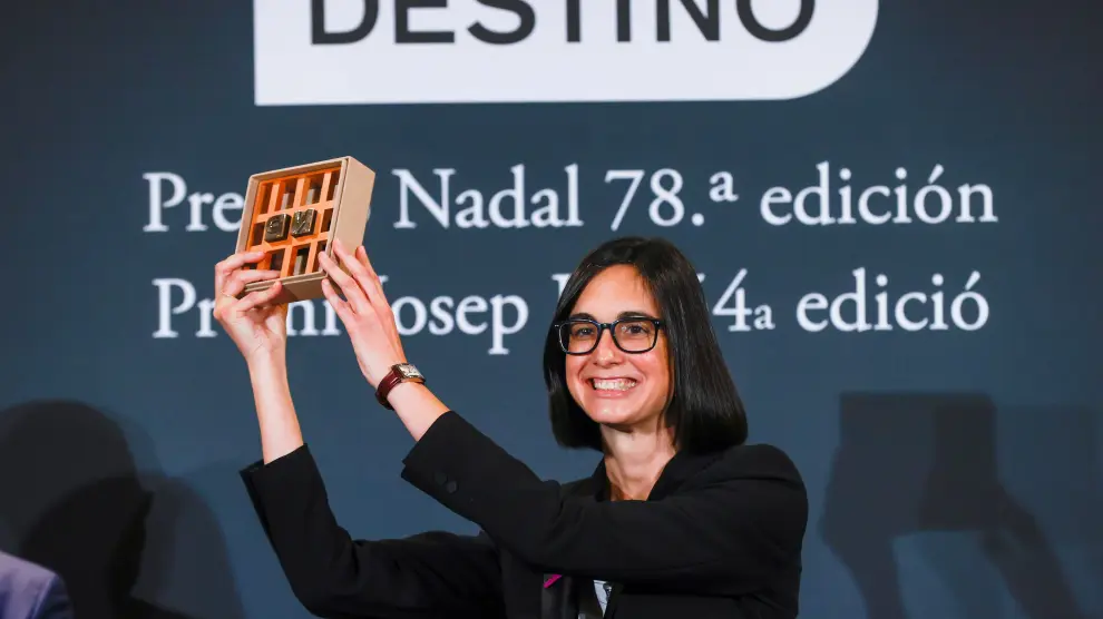 La periodista madrileña Inés Martín Rodrigo ha ganado la 78 edición del Premio Nadal de novela,