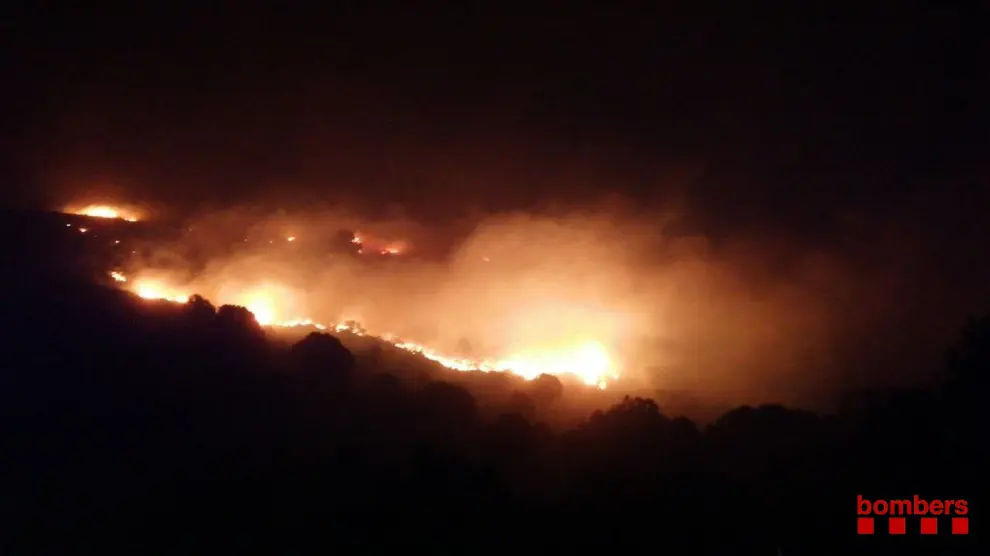 Incendio forestal en Roses (Girona)...BOMBERS DE LA GENERALITAT..22/02/2022[[[EP]]]