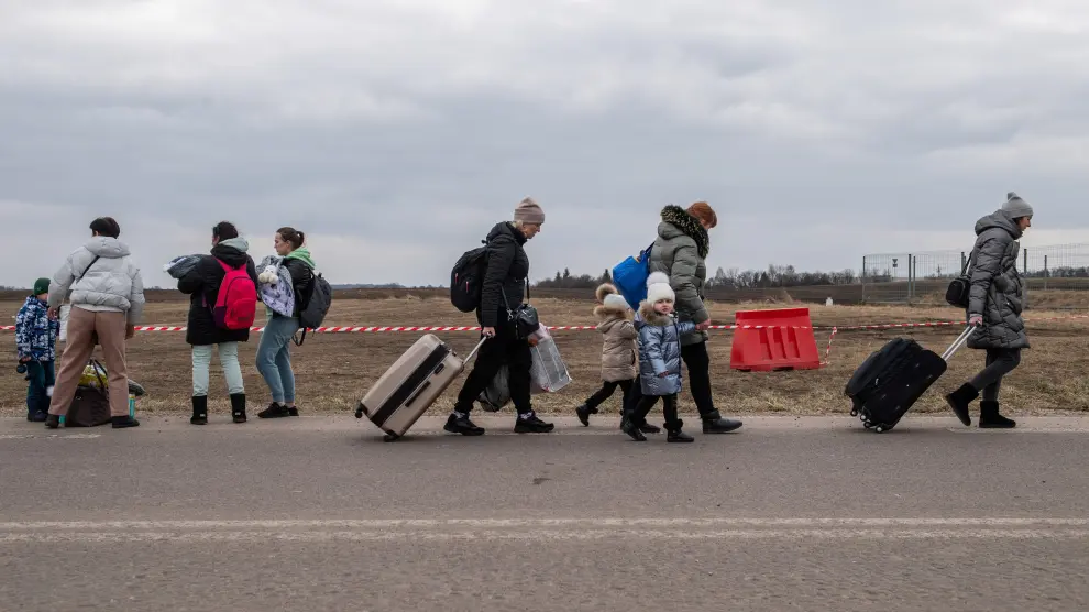 Ukrainian refugees at the Polish-Ukrainian border crossing