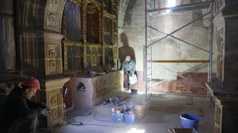 La fundación acaba de restaurar la capilla de San Andrés de Rueda de la Sierra, en Guadalajara, en la foto.
