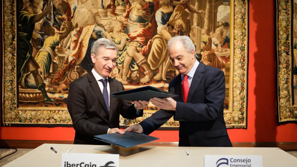 Ibercaja y CEOE Aragón renuevan su acuerdo para impulsar el tejido productivo y el Consejo Empresarial.