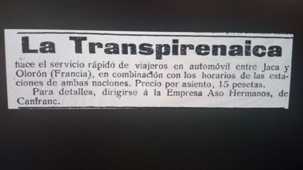 Anuncio de la compañía La Transpirenaica de coches entre Jaca y Olorón.