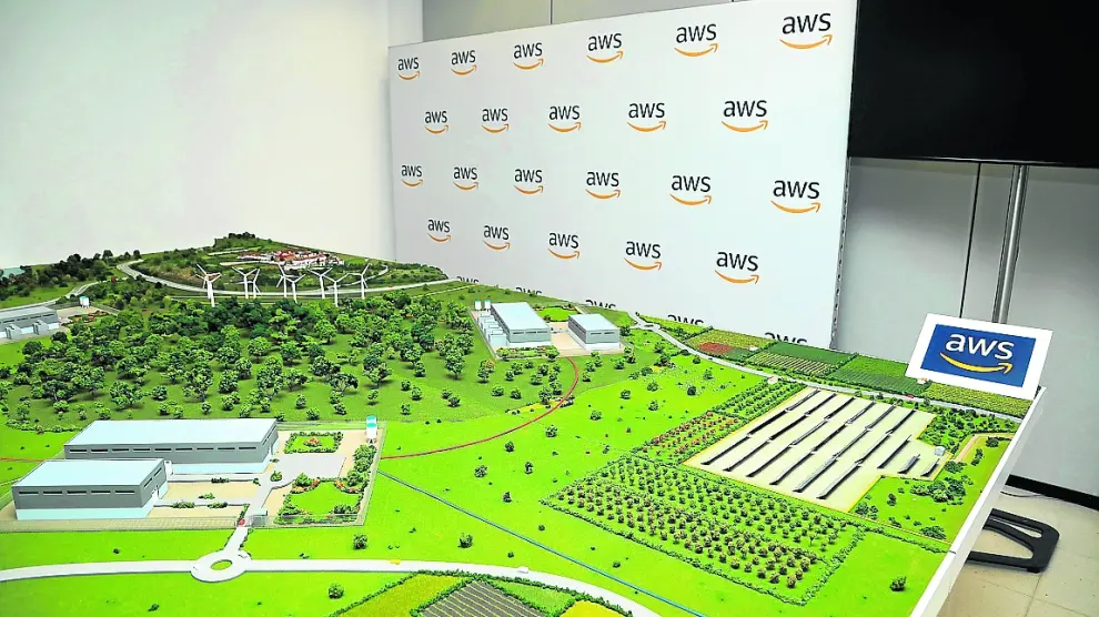 Maqueta que muestra cómo son los centros de datos de Amazon.