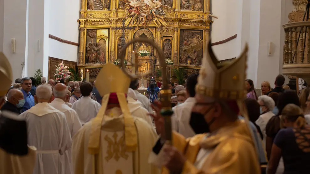 Primera misa en la colegiata de Santa María de Calatayud.
