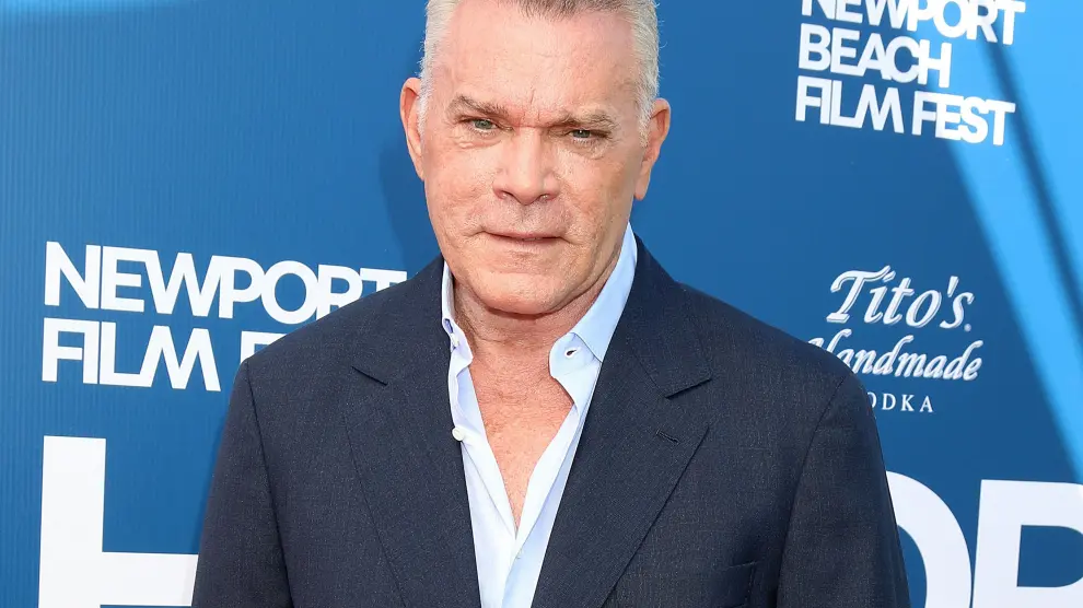 Deauville (France).- (FILE) - US actor Ray Liotta poses for the photographers after he unveiled his cabin sign as a tribute for his career along the Promenade des Planches during the 40th annual Deauville American Film Festival, in Deauville, France, 09 September 2014 (Reissued 26 May 2022). US Actor Ray Liotta died at the age of 67 as confirmed by his representative. (Cine, Francia, Roma) EFE/EPA/ETIENNE LAURENT (FILE) FRANCE OBIT PEOPLE RAY LIOTTA