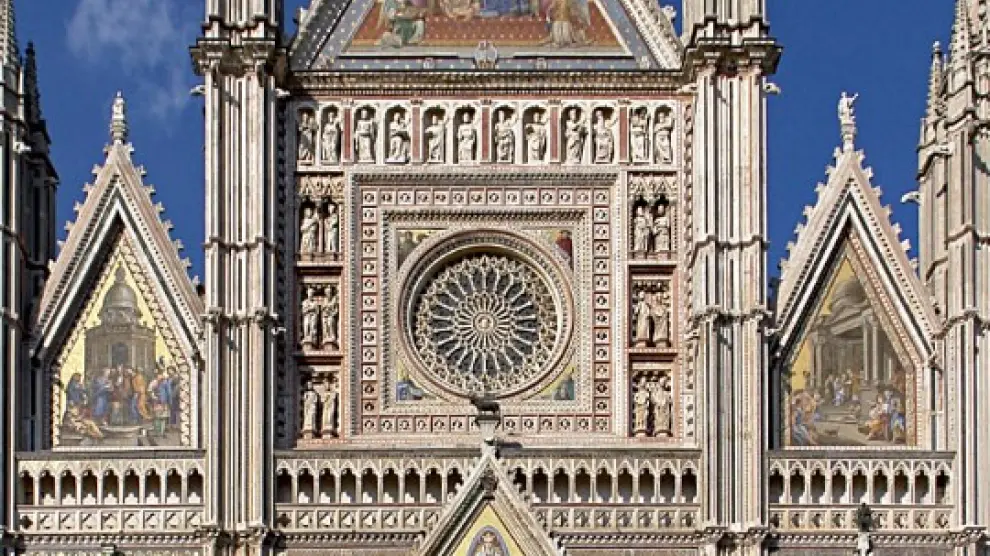 El rosetón de la catedral de Orvieto, en el que está inspirado el zaragozano.