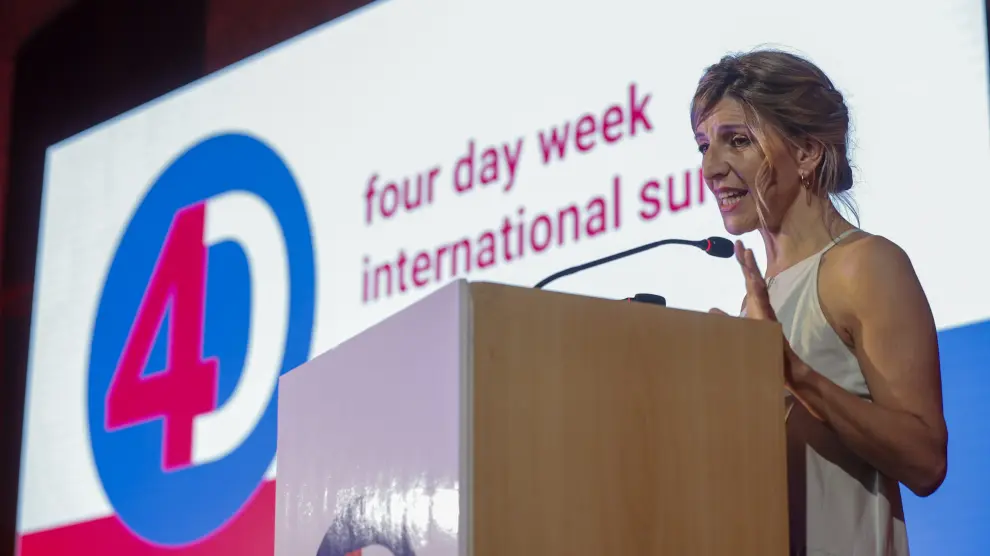 Yolanda Díaz en la Cumbre Internacional de la Semana de 4 Días, en Valencia