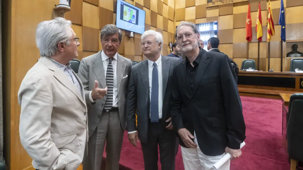Sicilia, Lamela, Hernández y Peirote, este martes en el Ayuntamiento de Zaragoza.