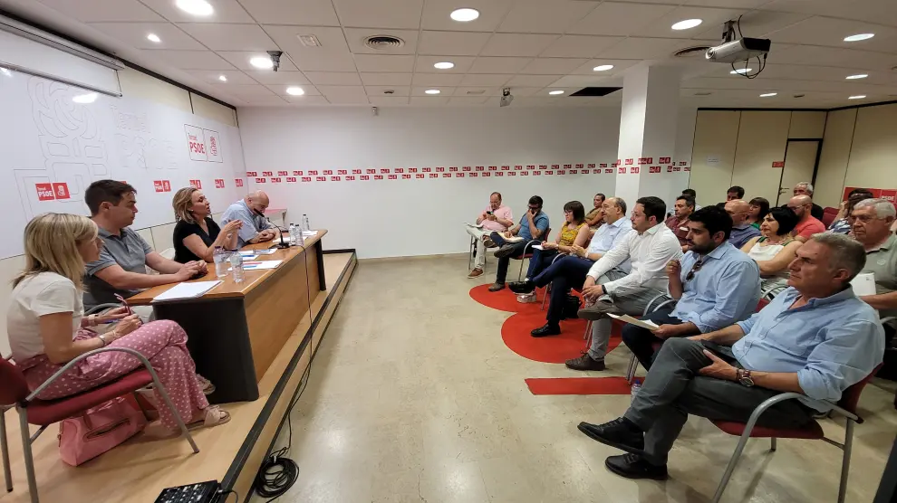 La Comisión Ejecutiva Provincial del PSOE se ha reunido en la sede del partido en Teruel.