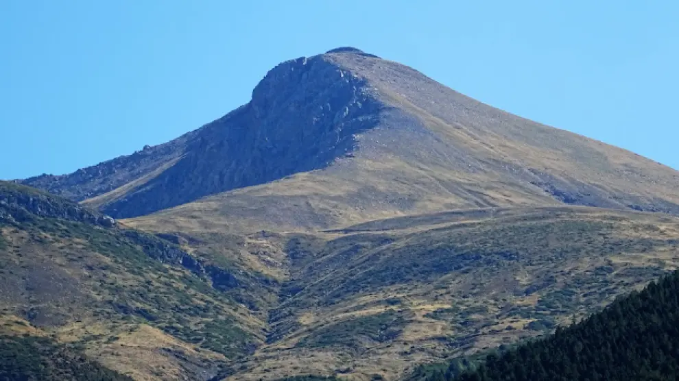 Una imagen del pico Gallinero.